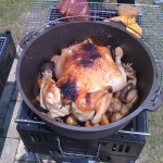 丸鶏のダッチオーブン焼き