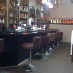 スナックのような店内