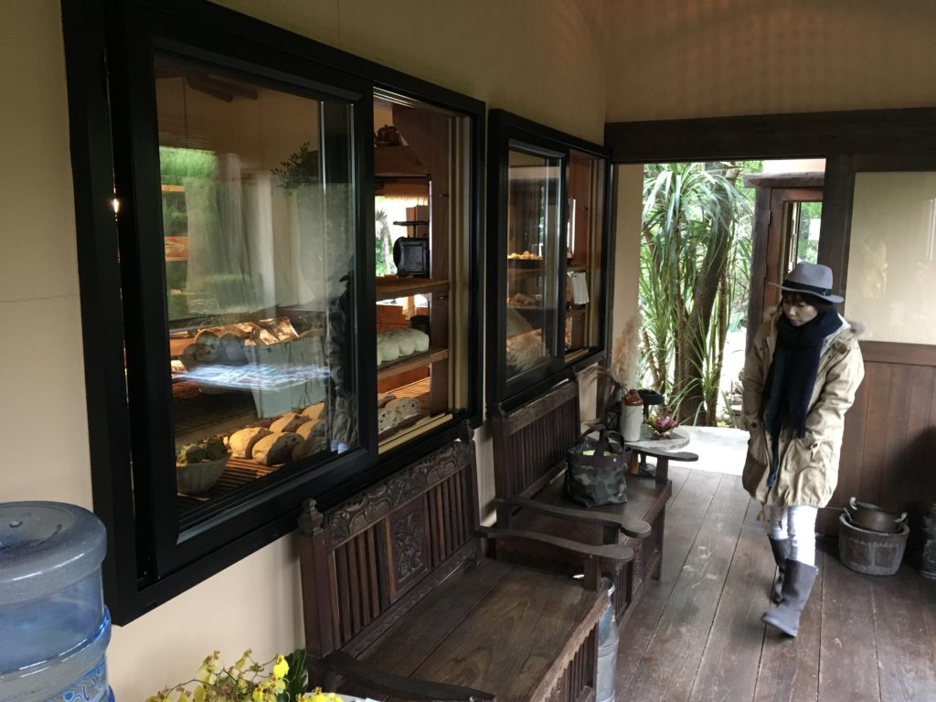 カレント待合スペース